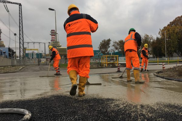 sintexcal-pavimetazione-piazzale-industriale